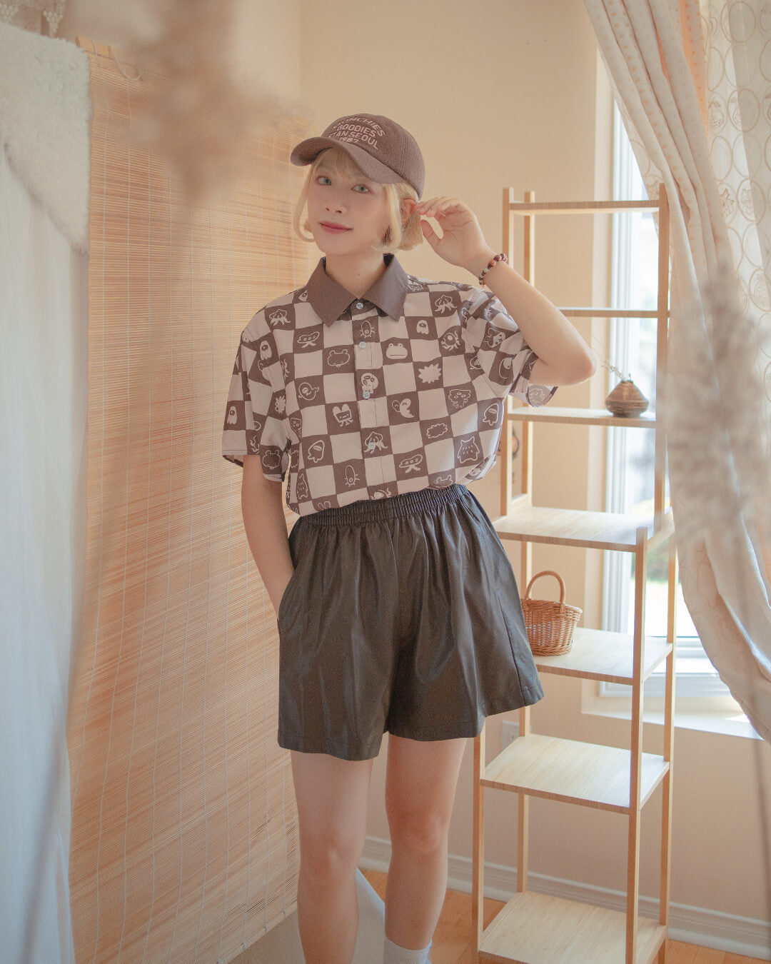 Button-Up: MUGOBUNNI