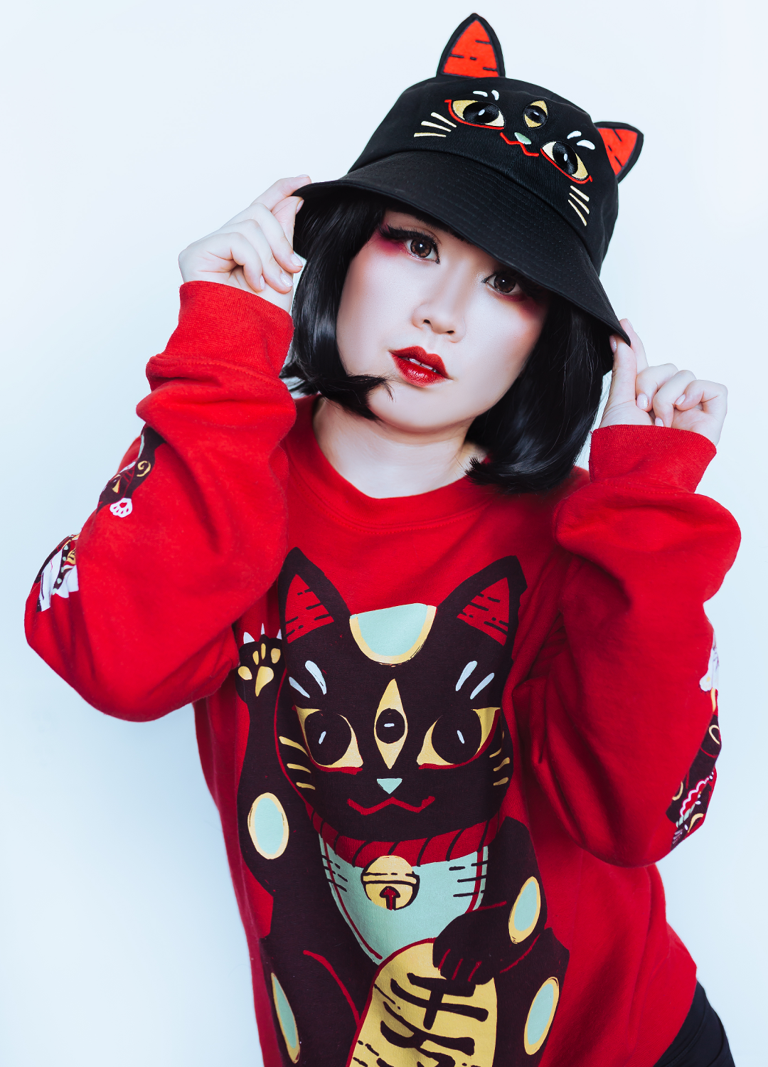 Bucket Hat: LUCKY CAT